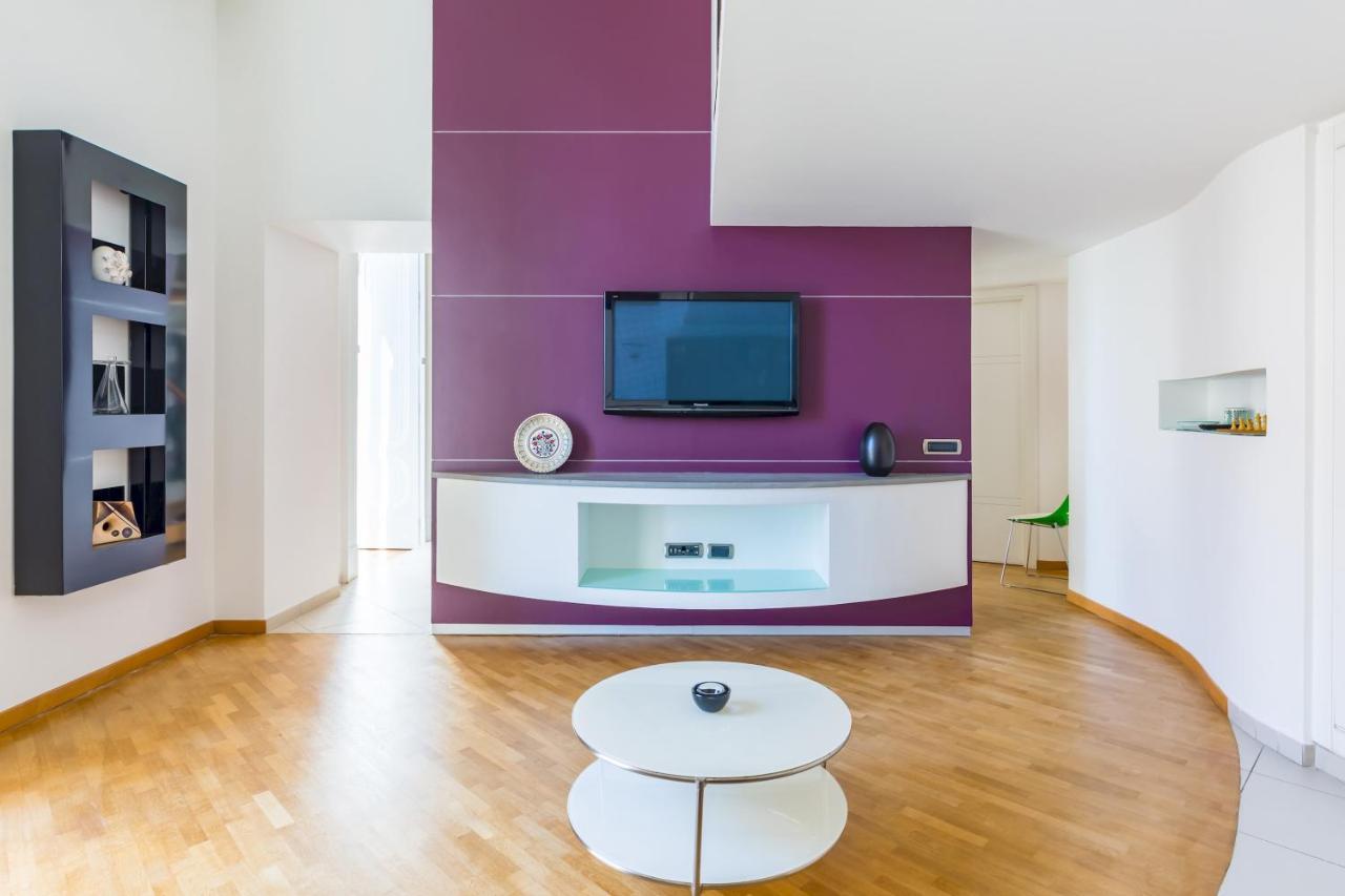 Design & Studio Duplex At National Museum Napoli Esterno foto
